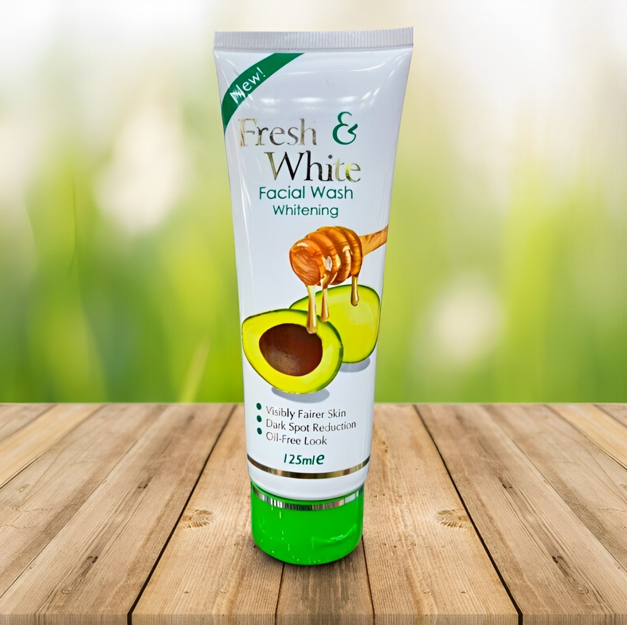 Fresh & White Facial Wash Whitening - 125ml