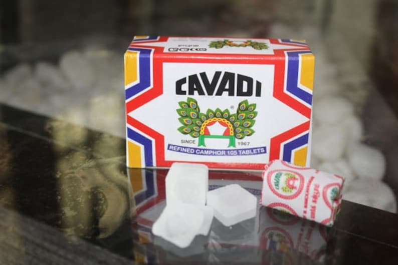 காவடி சுத்திகரிக்கப்பட்ட கற்பூரம் 1 பேக் 105 மாத்திரைகள் எரியக்கூடிய வலுவான நறுமணம் கொண்ட கட்பூரம்