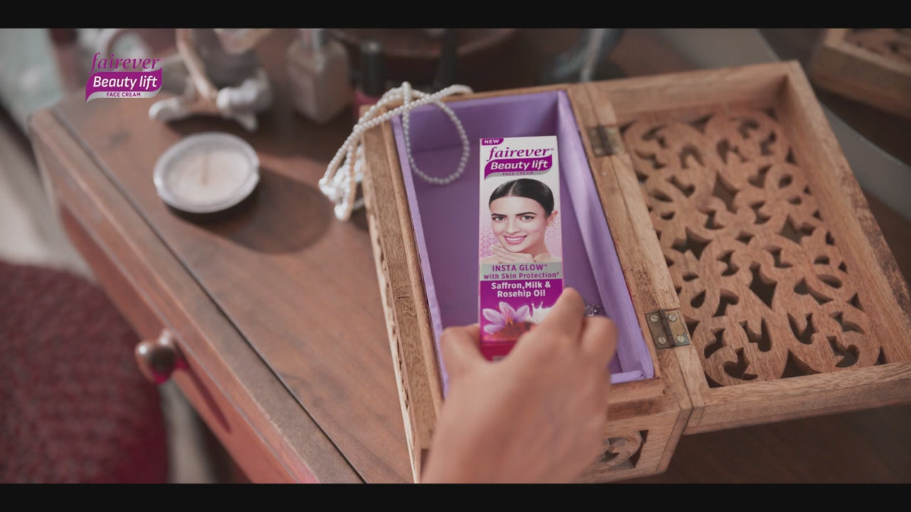 Load video: Fairever Beauty Lift Glow Cream – Saffron, Milk &amp; Rosehip Oil