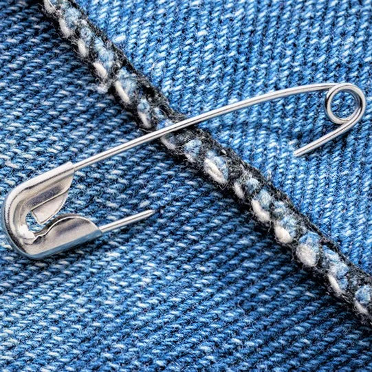 Women's Silver Color Steel Safety pin Saree Pins