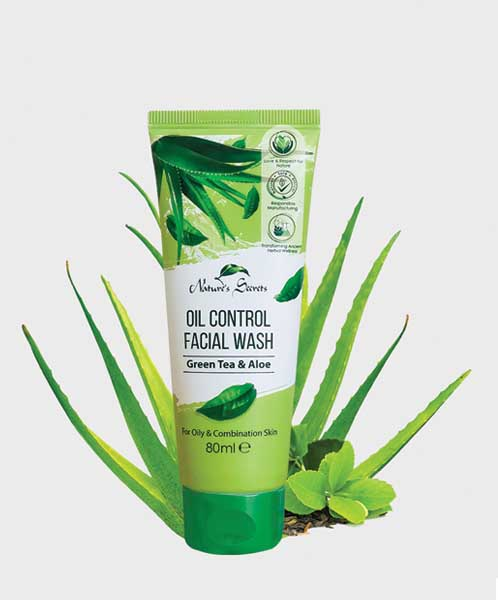 Nature's Secrets Oil Control Facial Wash with Green Tea & Aloe