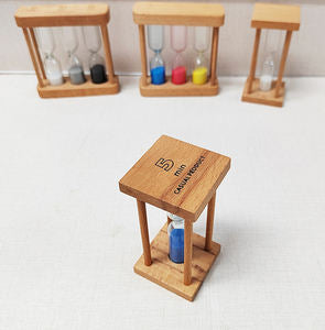 5 Min Wooden Frame Green Sand Hourglass